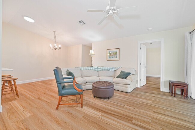 Photo - NOW AVAILABLE - 2/2 w/ Office Study - 2 Ca...