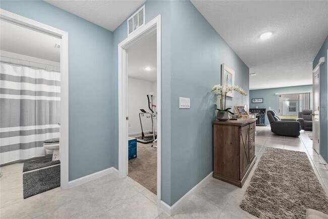 Photo - 723 Jefferson St