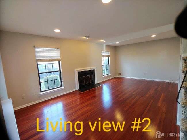 Photo - 3305 Stonehedge Rd