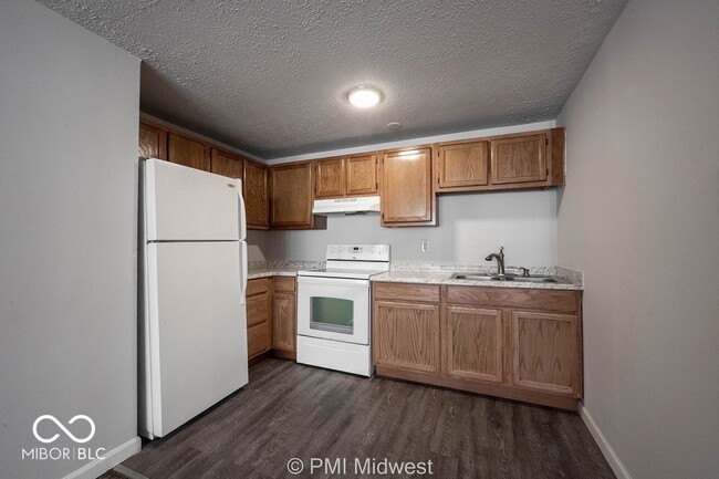 Photo - 3736 N Meridian St Unit 3