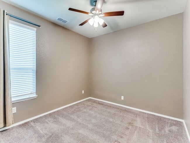 Photo - 2804 Bursera Ln