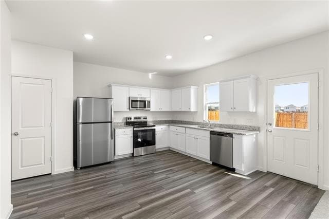 Photo - 209 Bradford Dr