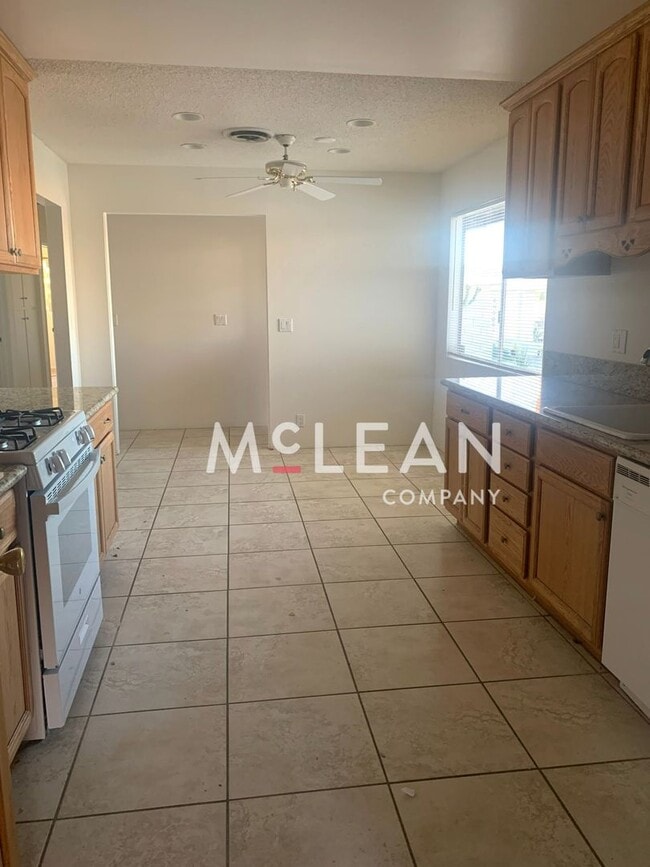 Photo - Pet Friendly Three Bedroom Home in Beautif...