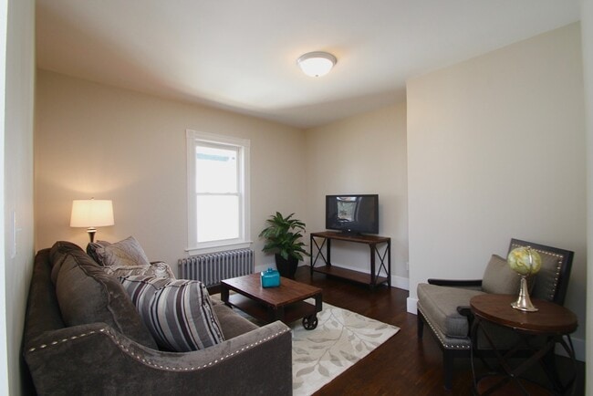 Photo - 20 Tennyson St Unit 20