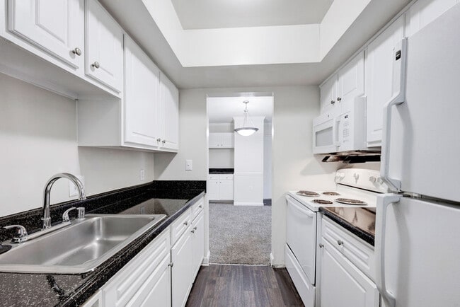 Building Photo - Brookside View Rental