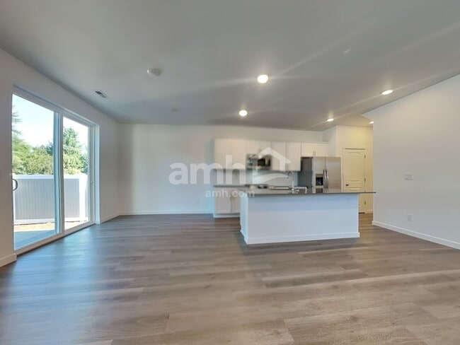 Photo - 9002 50th Ave SE