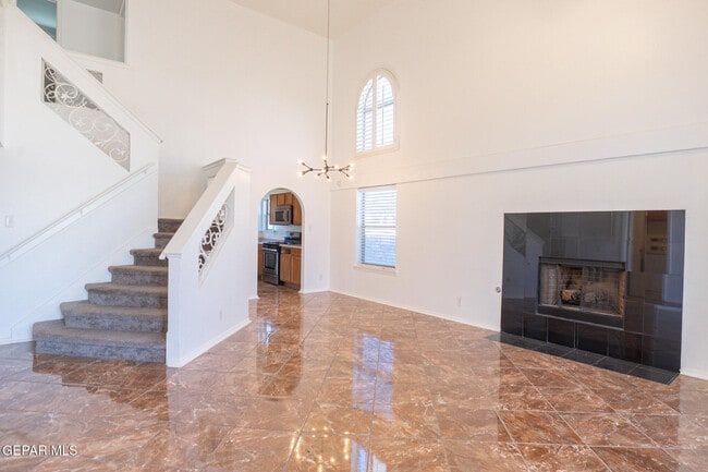 Photo - 1497 Dunlin Pl