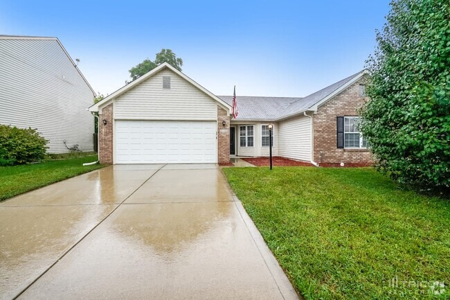 Building Photo - 2220 Lakecrest Dr Rental
