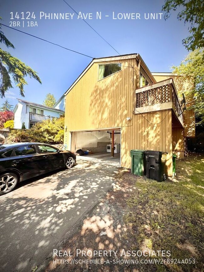 Building Photo - 14124 Phinney Ave N