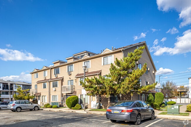 Photo - Honey Bee Condos