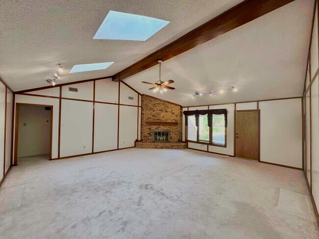 Photo - 4610 88th St