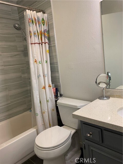 300 Cagney Ln Unit 115
