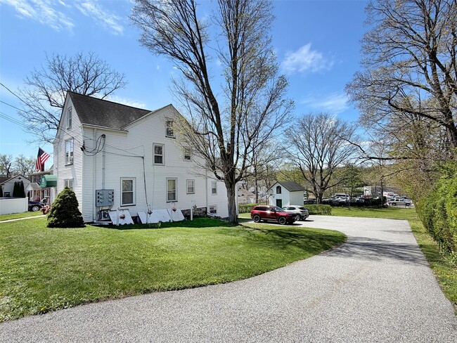 Photo - 111 N Main St Unit 2