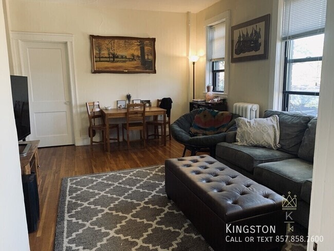 Building Photo - 124 Babcock St Unit 35R