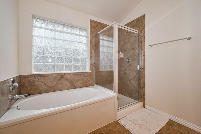 Photo - 1007 Casting Springs Way