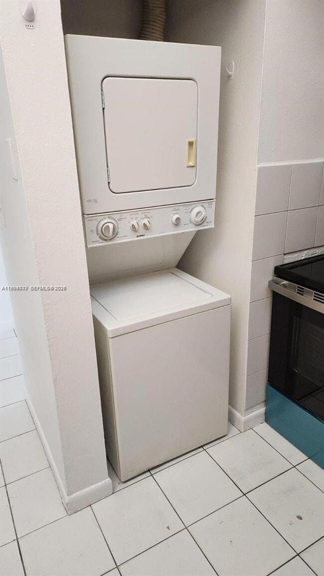 Photo - 10000 NW 80th Ct Unit 2415
