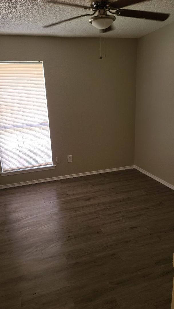 Photo - Duplex in Ft Worth