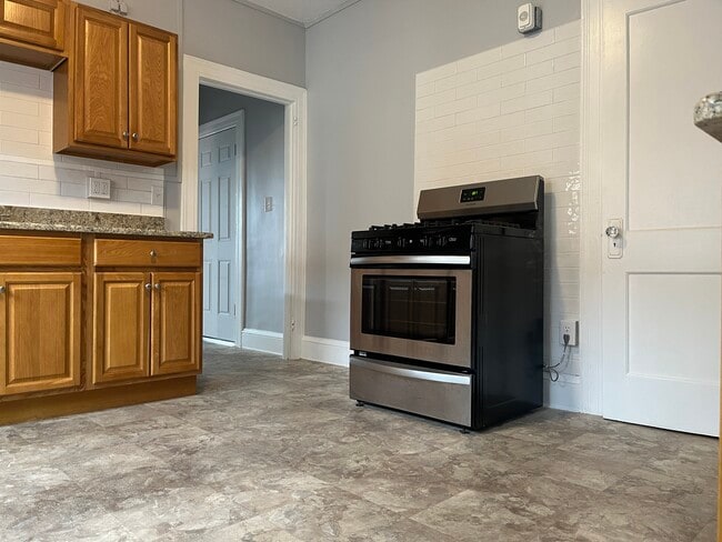 Photo - 276 Park Rd Unit 3-E