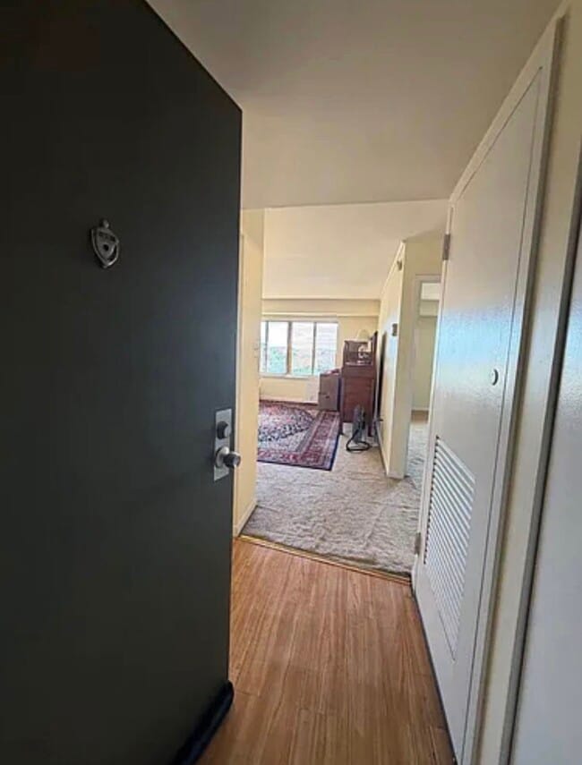 Photo - 3101 S Manchester St Unit Woodlake towers