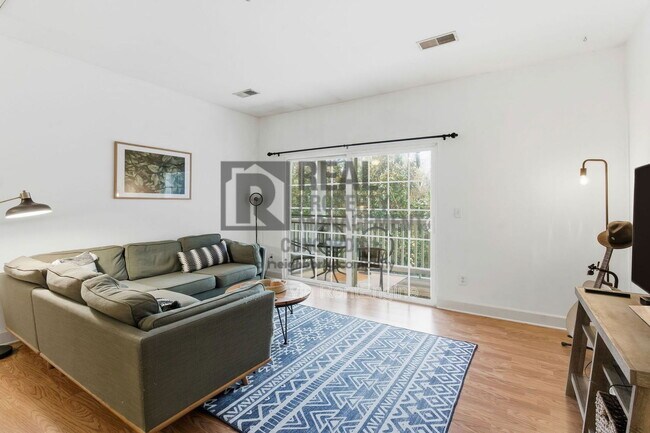 Photo - 7223 Althorp Way Unit N10