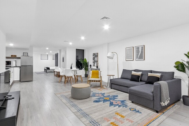 Photo - 432 Atkins Ave