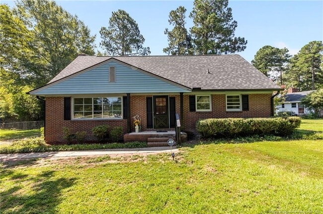 Photo - 13520 Oakwood Dr