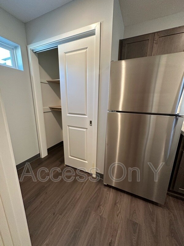 Photo - 2340 Y St Unit 8