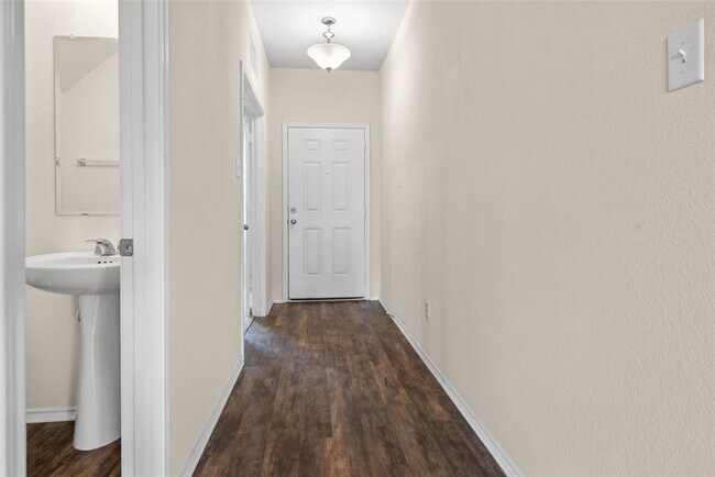 Photo - 457 Bedford Falls Ln