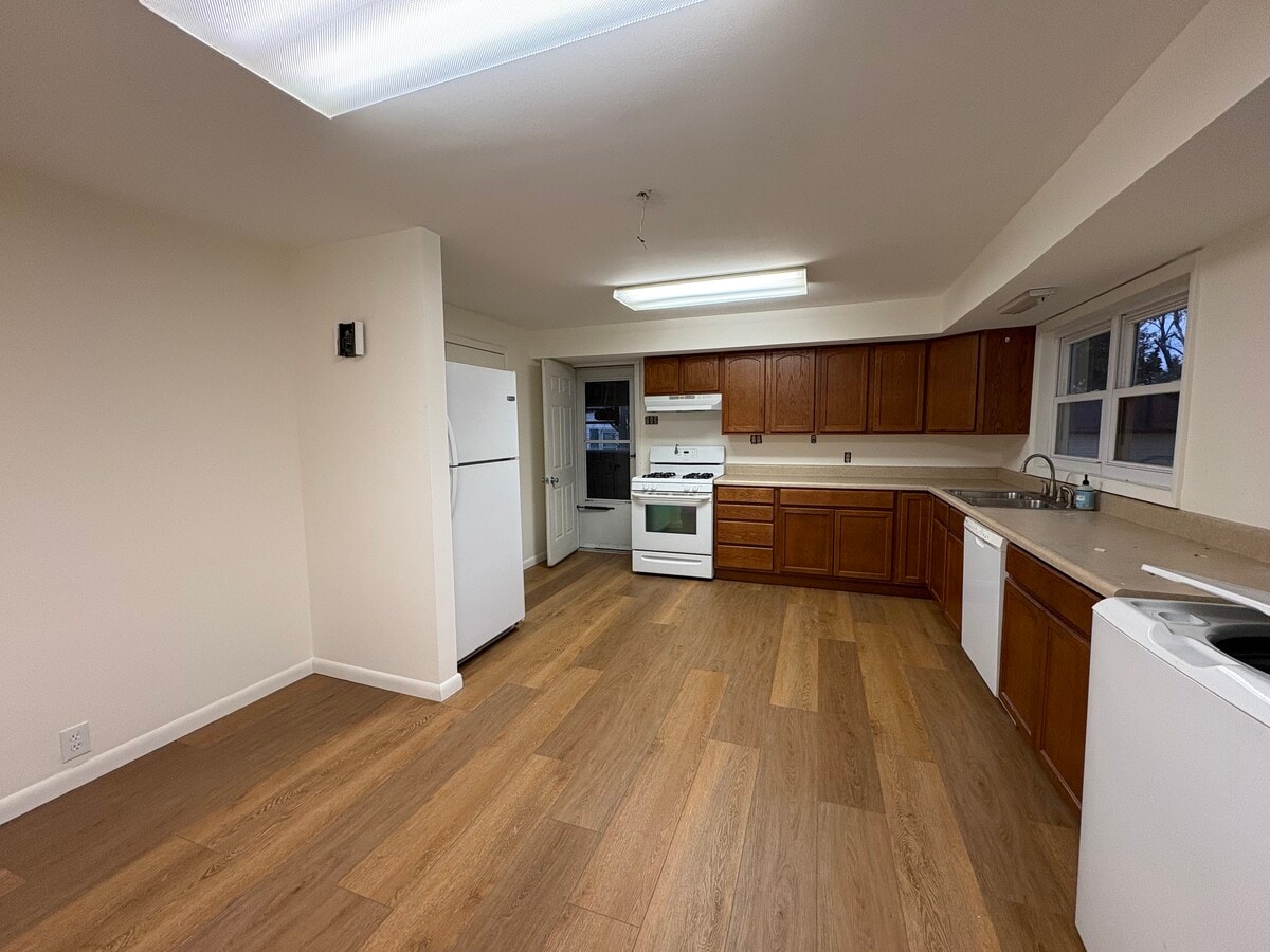 Photo - 813 Freedman St