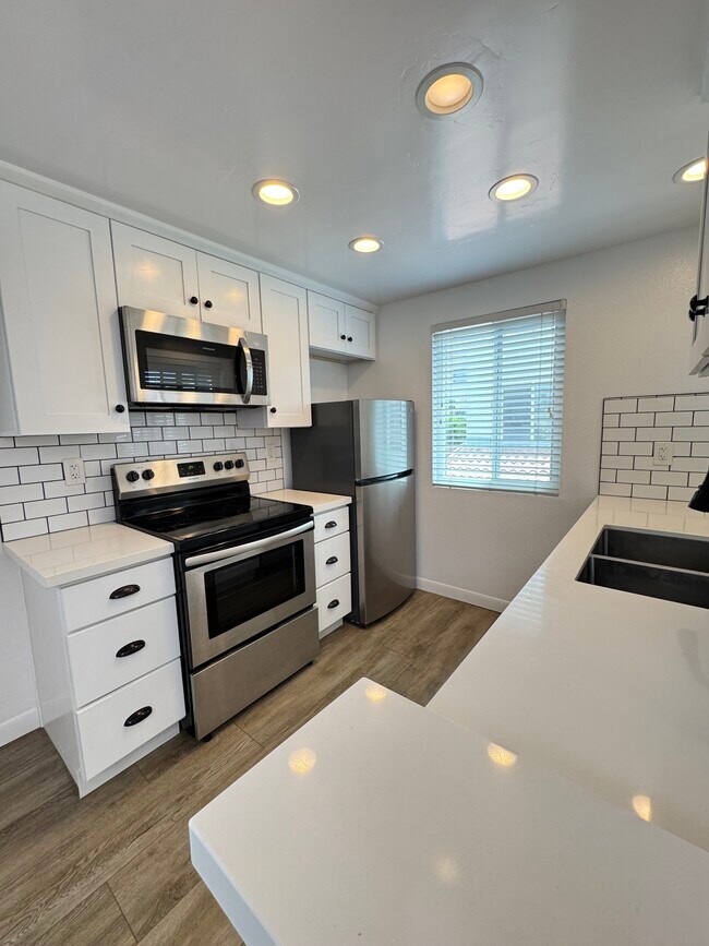 4659 Texas St Unit Mission Villas #7