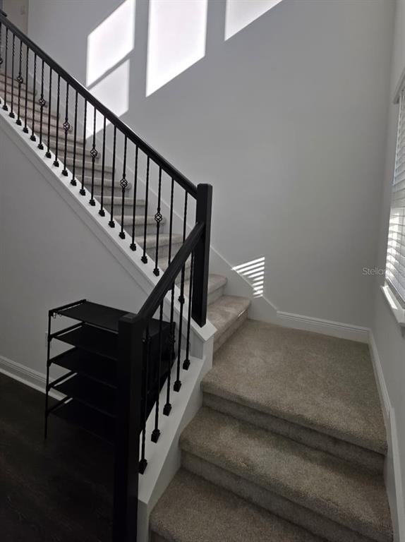 Photo - 2068 Asher Ave