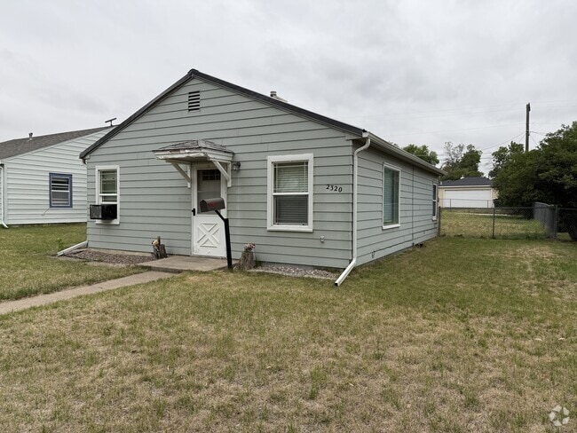 Building Photo - 2320 7th Ave S Rental