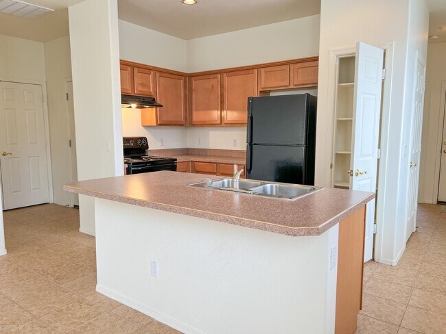 Photo - TOWNHOME - COTTONWOOD - VILLAS ON ELM