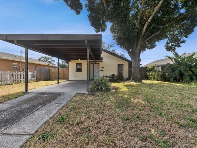 Building Photo - 766 91st Ave N