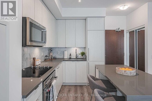 Photo - 38 Iannuzzi St Unit 617