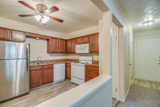 Photo - Sandstone Creek Apartments