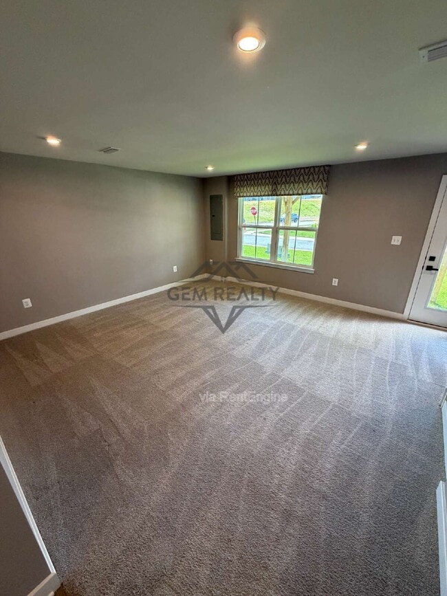 Photo - 8700 Stevenson Ln
