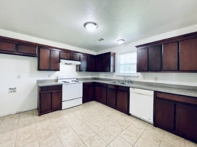 Photo - 473840 E 1117 Rd