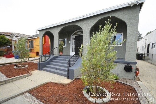 Building Photo - 2014 Sheridan St Unit 1 Rental