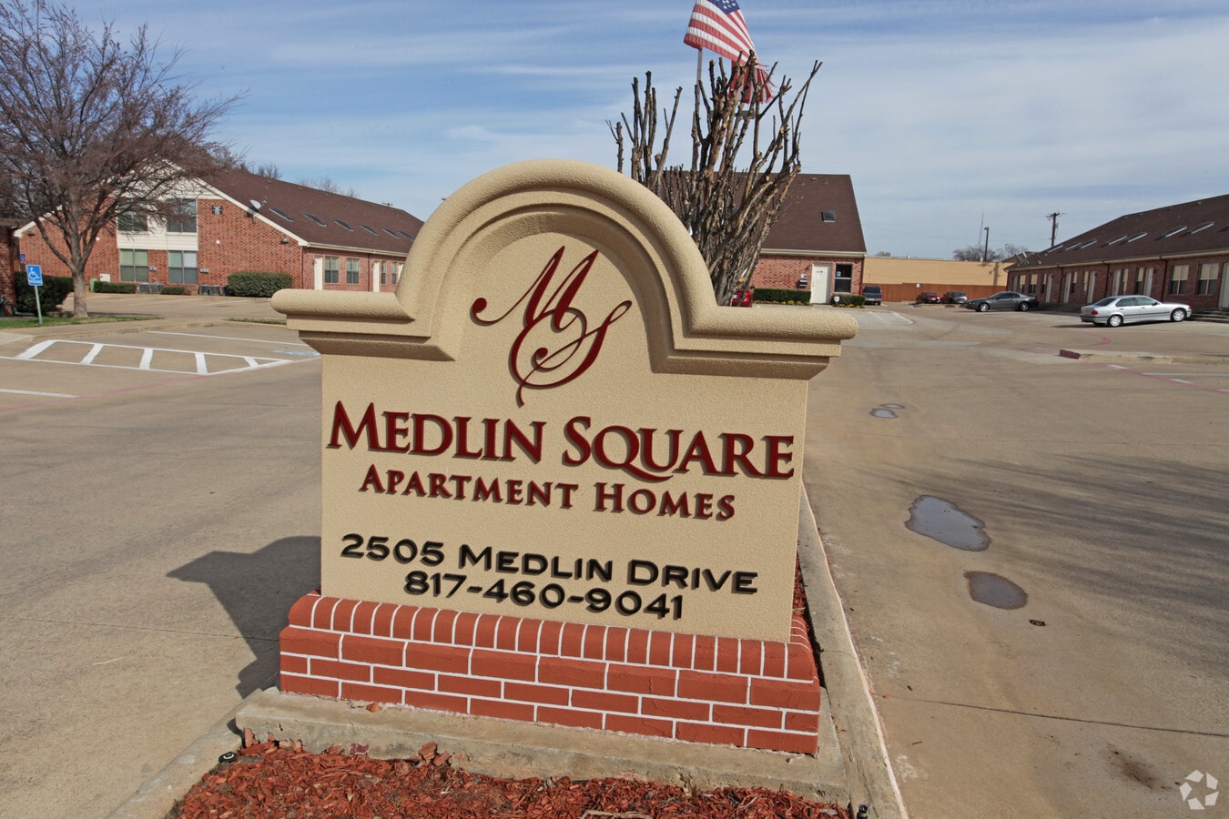 Medlin Square - Medlin Square