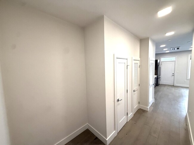 Photo - 24 Rush St Unit A