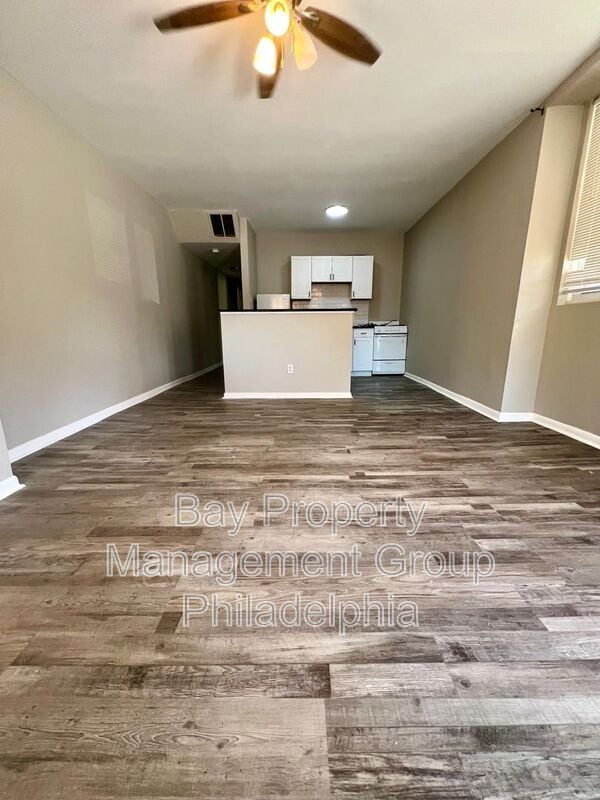 Photo - 2419 S 62nd St Unidad 1