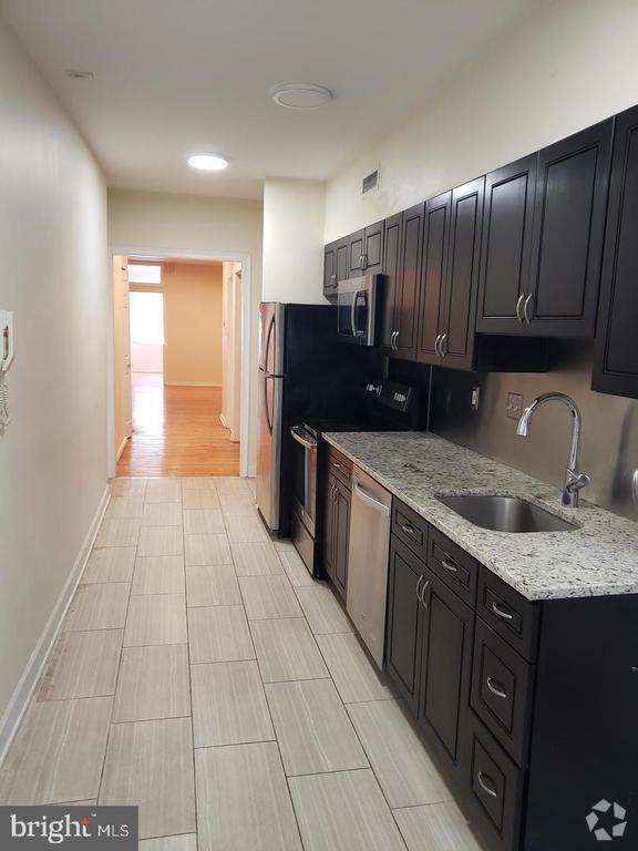 Building Photo - 319 Market St Unit #3 Rental