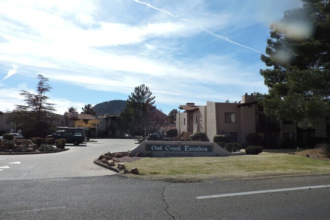 3 bedroom condo in Village of Oak Creek - 3 bedroom condo in Village of Oak Creek