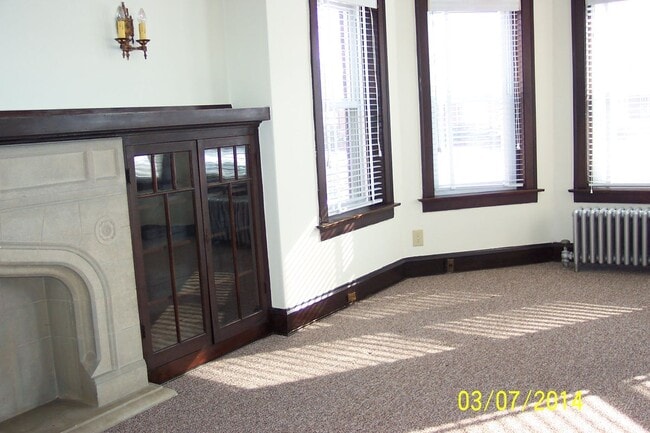 7730 S Michigan Ave Unit 1st Floor
