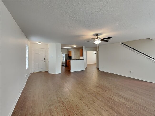 Photo - 3631 Barkers Crossing Ave