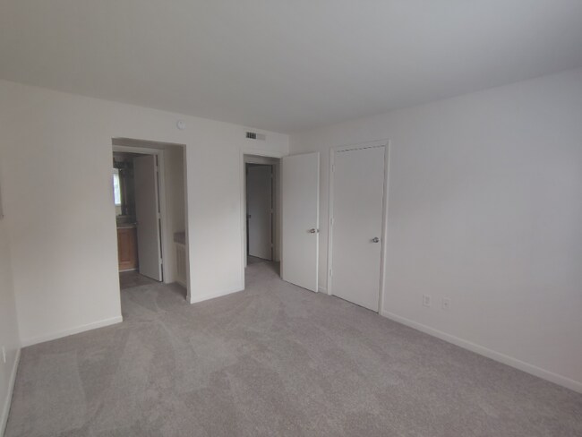 Photo - 600 Reusens Rd Unit K119