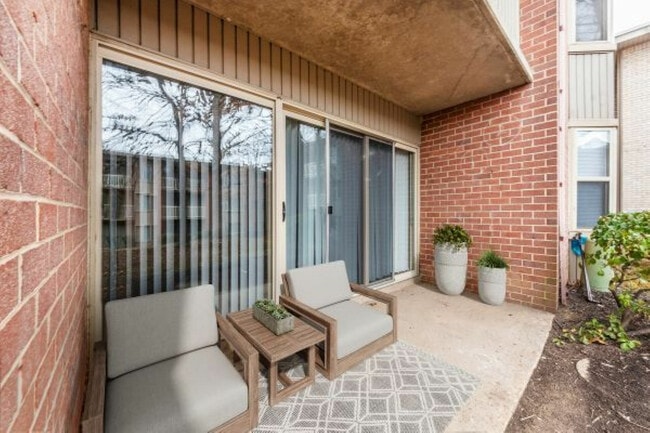 Arden Pointe Apartments