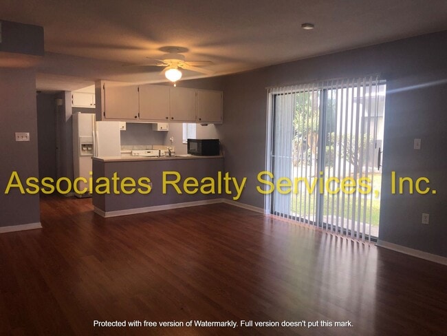 Photo - Cute 2Bed/2Bath in Concordia!