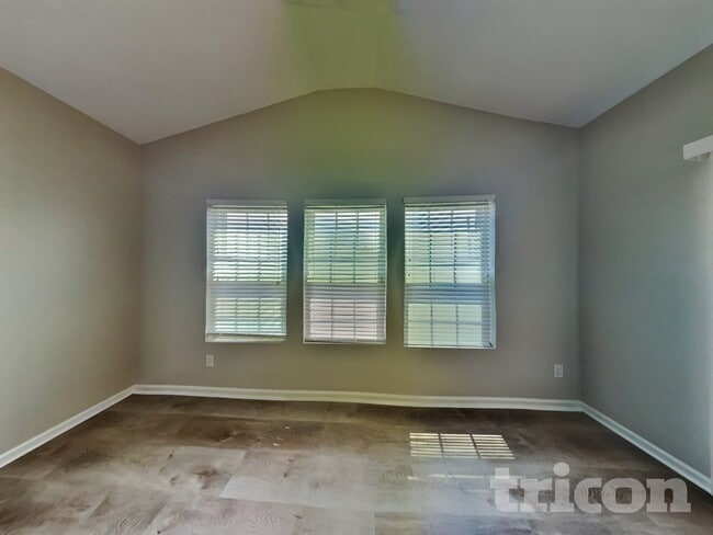Photo - 2640 Jordan Ridge Dr